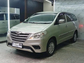 Toyota Innova 2.0L E Bensin Automatic 2013