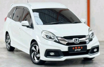 Honda Mobilio 1.5L RS Automatic 2015