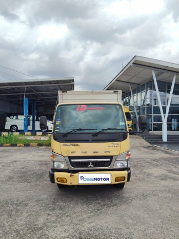 Mitsubishi Colt Diesel FE 71 MT (2020)