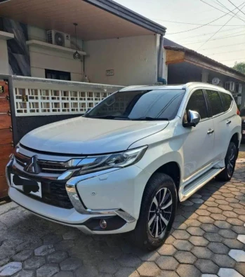 Mitsubishi Pajero Sport 2.4L Dakar 4x2 Rockford Automatic 2017