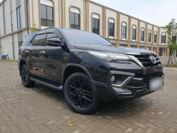 Toyota Fortuner 2.4L VRZ TRD Diesel Automatic 2020