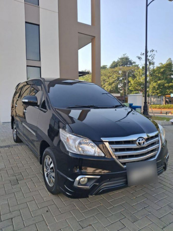 Toyota Innova 2.0L V Bensin Automatic 2015