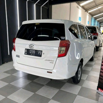 Daihatsu Sigra 1.0L D Manual 2021