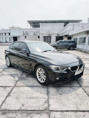 BMW Serie 3 F30 320i Sport Automatic 2017