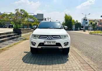 Mitsubishi Pajero Sport 2.4L Dakar 4x2 Automatic 2014