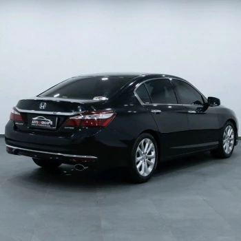 Honda Accord 2.4L i-VTEC Automatic 2018