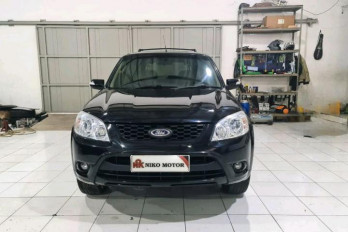 Ford Escape 2.3 AT Automatic 2011