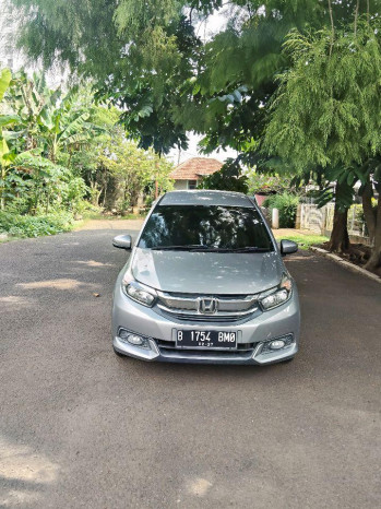 Honda Mobilio 1.5L E Automatic 2018