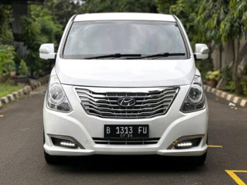 Hyundai H-1 2.5L XG Diesel Automatic 2016