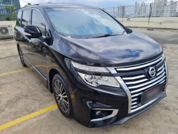 Nissan Elgrand 2.5L HWS Automatic 2014