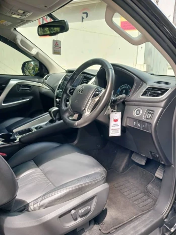 MITSUBISHI PAJERO SPORT DAKAR 4X2 2.4AT 2022