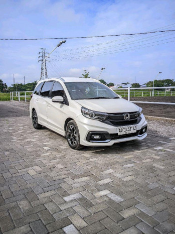 Honda Mobilio 1.5L RS Automatic 2019