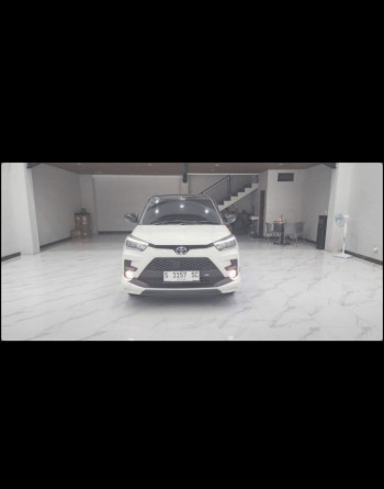 Toyota Raize 1.0L GR Sport TT Automatic 2024