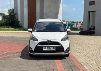 Toyota Sienta 1.5L G Manual 2018