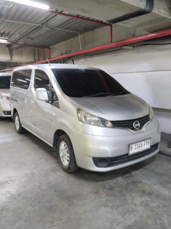 Nissan Evalia 1.5L SV Automatic 2012