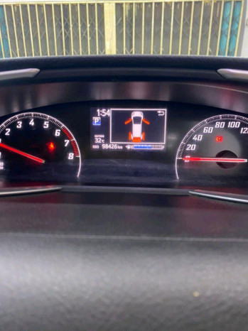 Toyota Sienta 1.5L Q Automatic 2016