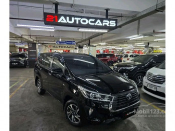 Toyota Innova 2.0L V Bensin Automatic 2022