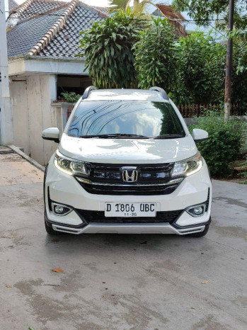 Honda BR-V 1.5L E Prestige Automatic 2020