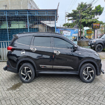 Toyota Rush 1.5L GR Sport Manual 2022