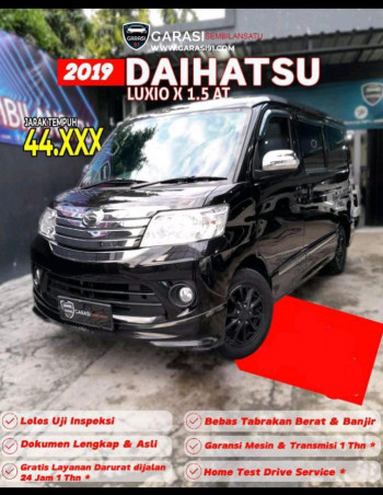 Daihatsu Luxio 1.5L X Automatic 2019