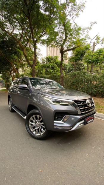 Toyota Fortuner 2.4L VRZ Diesel Automatic 2021