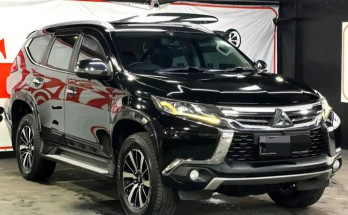Mitsubishi Pajero Sport 2.4L Dakar Ultimate 4x4 Automatic 2017