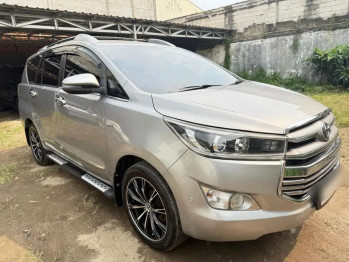 Toyota Innova 2.0L V Bensin Automatic 2018