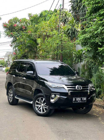 Toyota Fortuner 2.4L G Diesel Automatic 2017