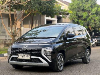 Hyundai Stargazer 1.5L Prime AT Capt. Seat Automatic 2023