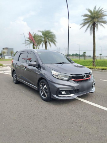 Honda Mobilio 1.5L RS Automatic 2017