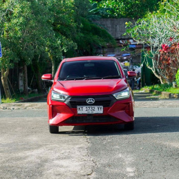Daihatsu Ayla 1.2L R Manual 2023
