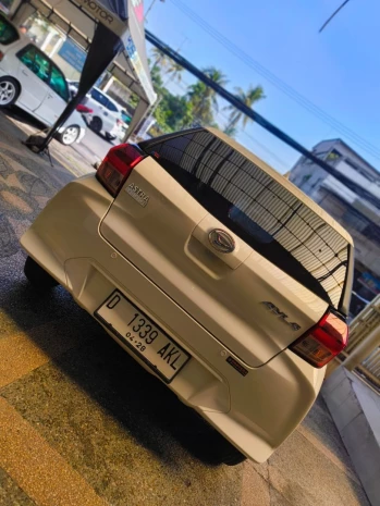 DAIHATSU AYLA 1.0 M MT 2023