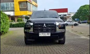Mitsubishi Triton 2.4L Ultimate Automatic 2024