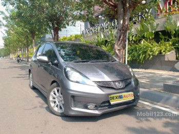 Honda Jazz 1.5L RS Automatic 2013