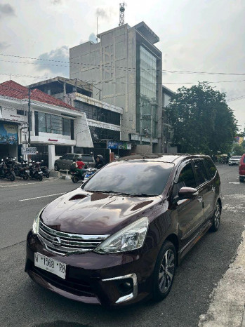 Nissan Grand Livina XV HWS Automatic 2017