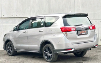 Toyota Innova 2.4L Q Venturer Diesel Automatic 2017