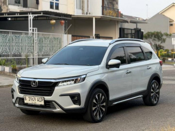 Honda BR-V 15L Prestige Sensing Automatic 2023