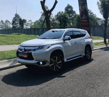 Mitsubishi Pajero Sport 2.4L Dakar 4x2 Automatic 2019