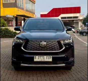 Toyota Innova 2.0L V HV Modellista Zenix Automatic 2025
