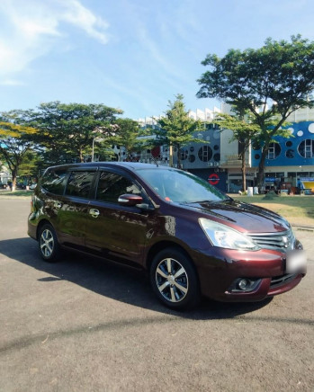 Nissan Grand Livina XV Automatic 2017