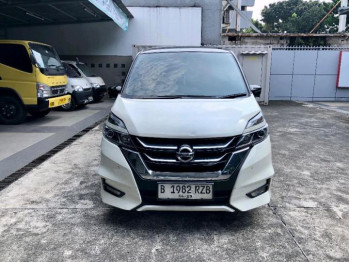 Nissan Serena 2.0L HWS Automatic 2023