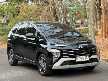 Hyundai Stargazer 1.5L Prime AT Capt. Seat Automatic 2024