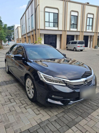 Honda Accord 2.4L i-VTEC Automatic 2016