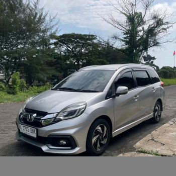 Honda Mobilio 1.5L RS Manual 2014