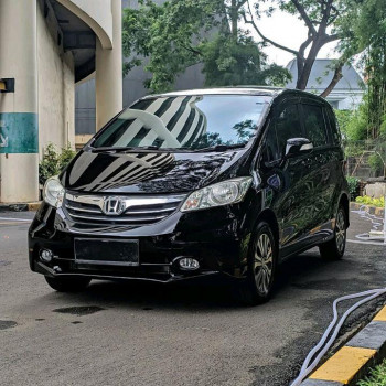 Honda Freed 1.5L S Automatic 2014