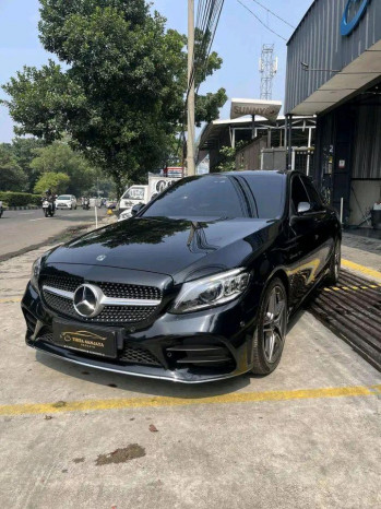 Mercedes-Benz C-Class C300 Automatic 2019