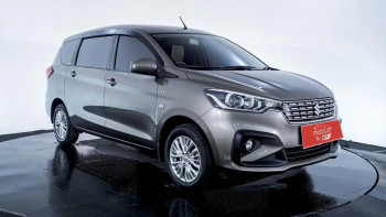 Mobil SUZUKI ERTIGA GL AT 2019