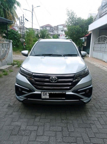 Toyota Rush 1.5L GR Sport Manual 2023