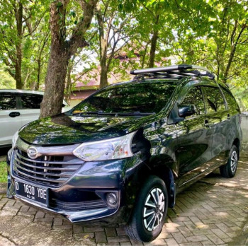 Daihatsu Xenia 1.0L M STD Manual 2016