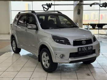 Toyota Rush 1.5L G Automatic 2011